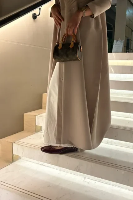Abaya A31
